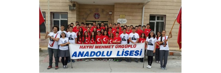 Hayri Mehmet Ürgüplü Anadolu Lisesi Atatürk ve Bayrak Tisört
